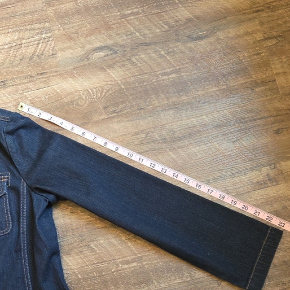 Chico's  Size 1 Peplum Jean Jacket Dark Blue Classic - Picture 11 of 11